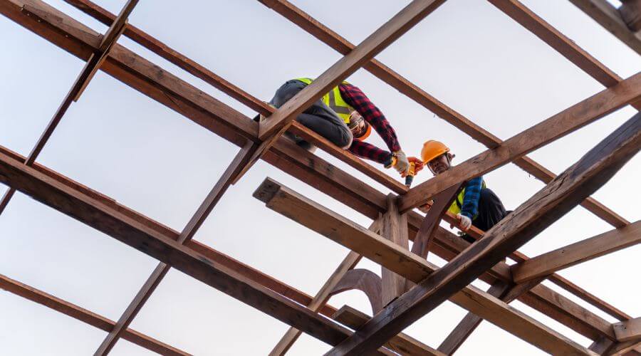 Expert Emergency Roof Repairs services in Tyngsboro, MA